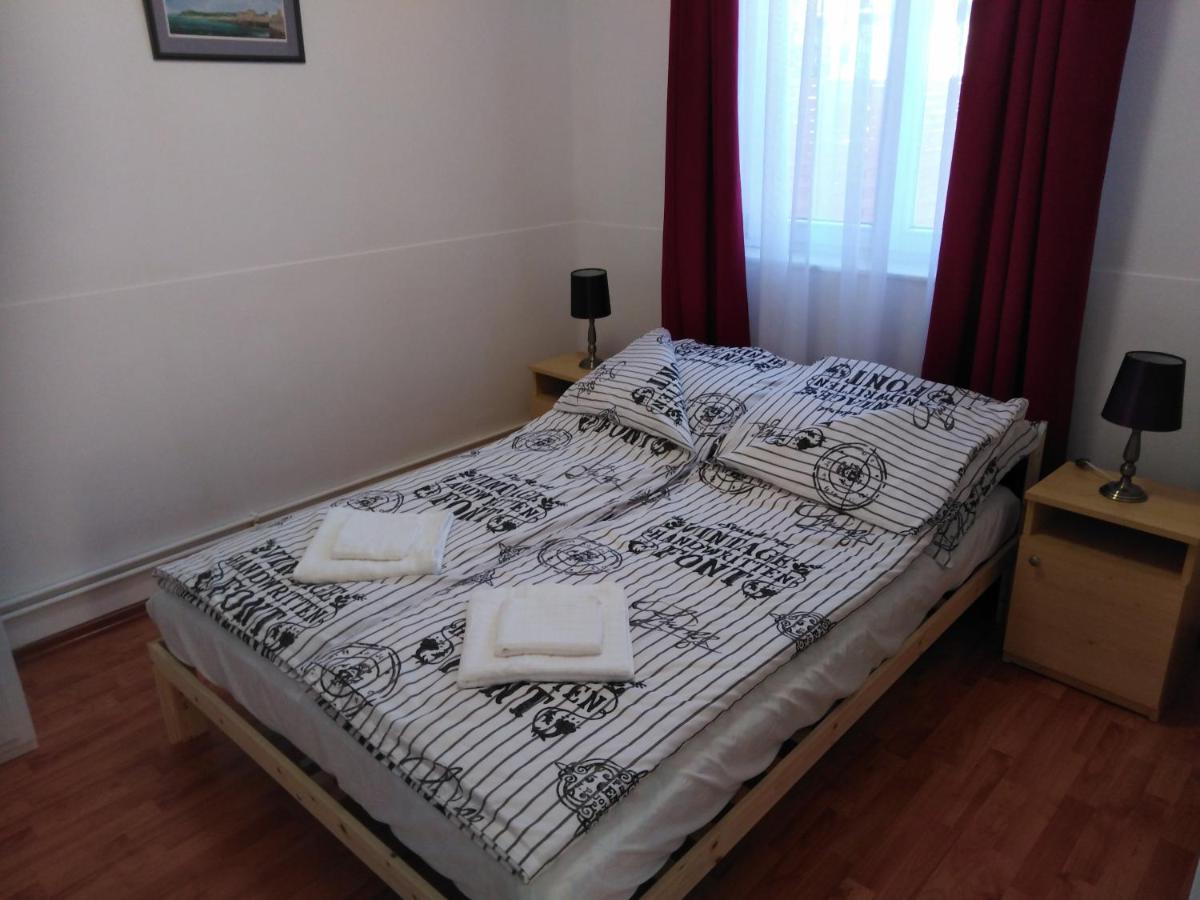 Arinza Apartman Vendeghaz Mezőkövesd エクステリア 写真