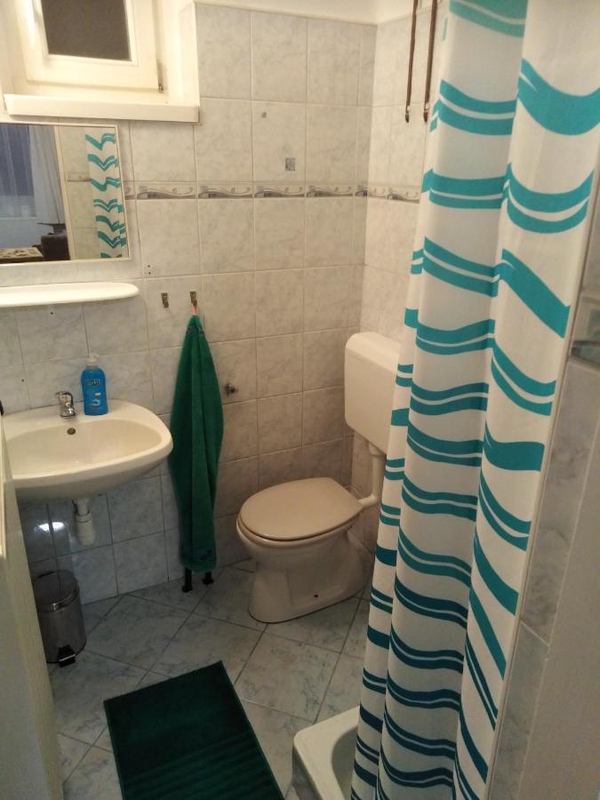 Arinza Apartman Vendeghaz Mezőkövesd エクステリア 写真