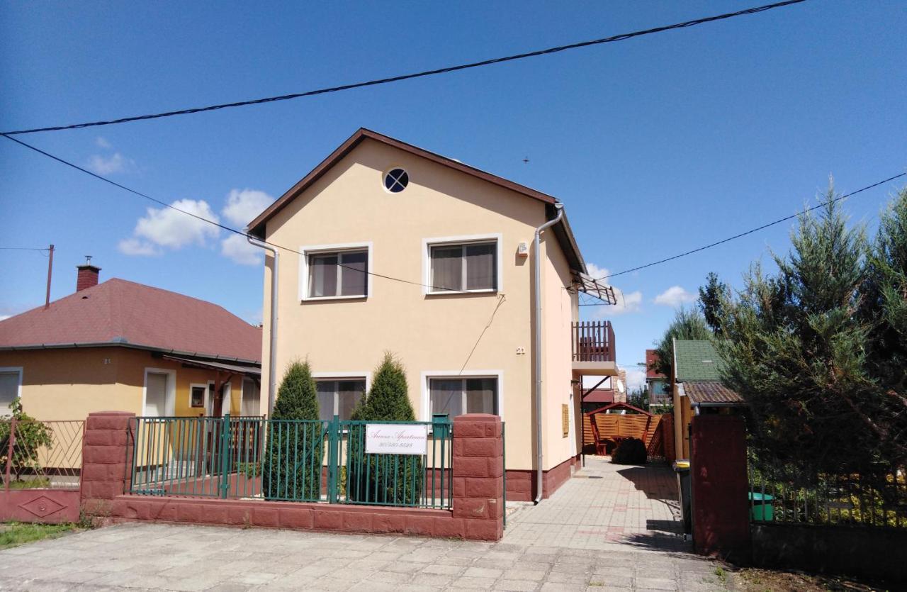 Arinza Apartman Vendeghaz Mezőkövesd エクステリア 写真